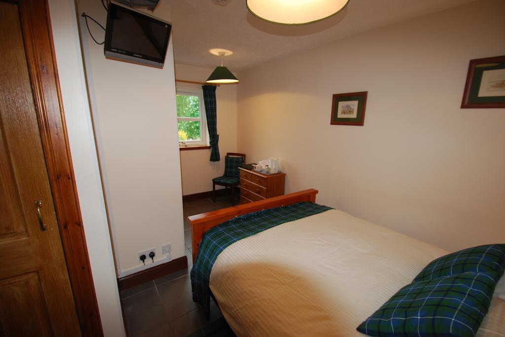 إينفيرنيس Dunlichity House Bed And Breakfast الغرفة الصورة