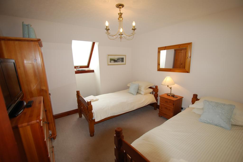 إينفيرنيس Dunlichity House Bed And Breakfast الغرفة الصورة